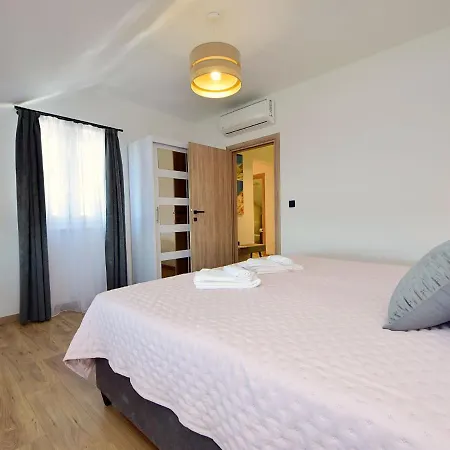 Cicak By Interhome Sveta Nedelja (Hvar)